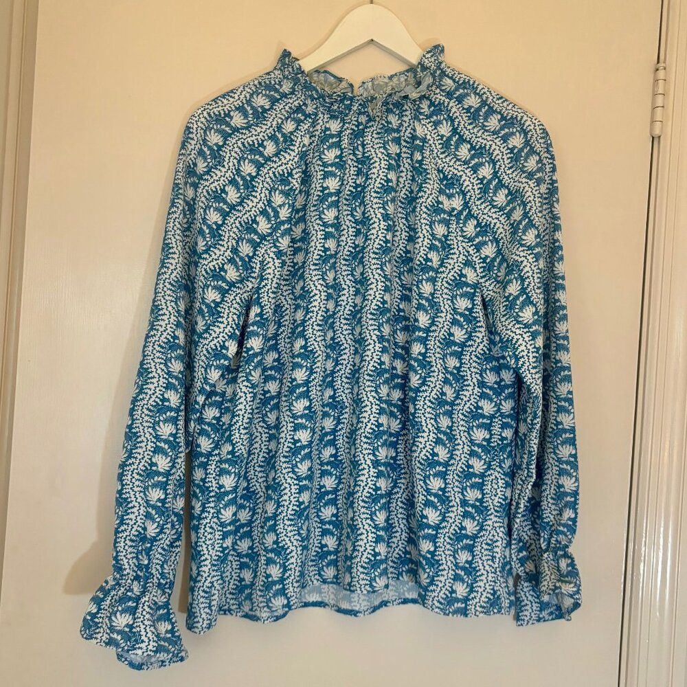 Hill House The Millie Top Blue Linear Floral Sz Medium